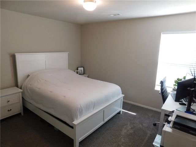 7931 Bridgegate Avenue, Springdale, AR 72762