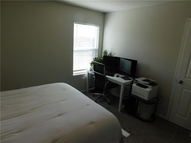 7931 Bridgegate Avenue, Springdale, AR 72762