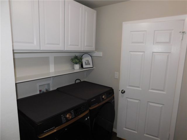 7931 Bridgegate Avenue, Springdale, AR 72762