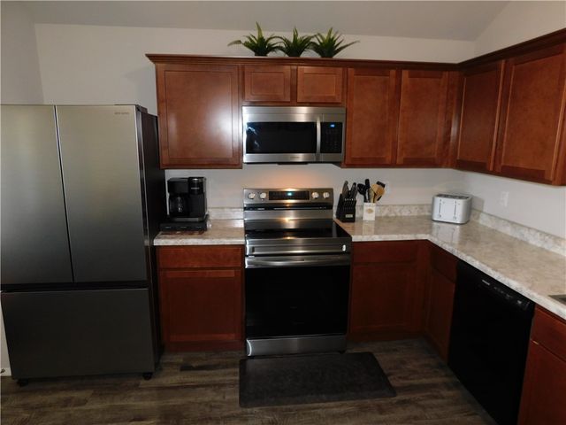 7931 Bridgegate Avenue, Springdale, AR 72762