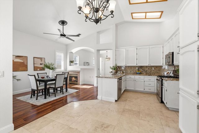 276 Tork Ct, Folsom, CA 95630