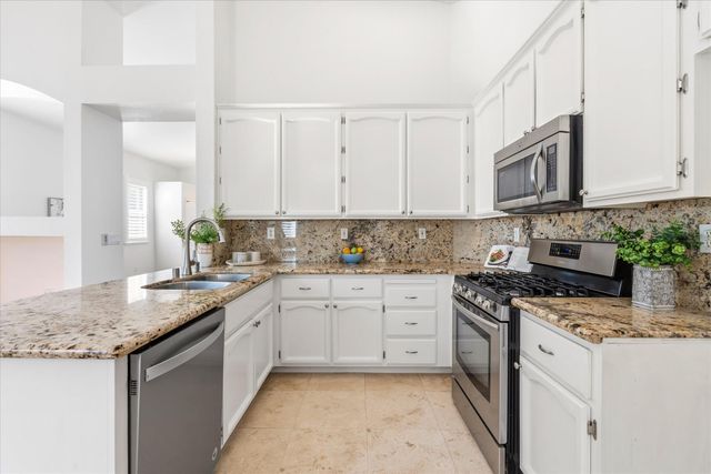 276 Tork Ct, Folsom, CA 95630