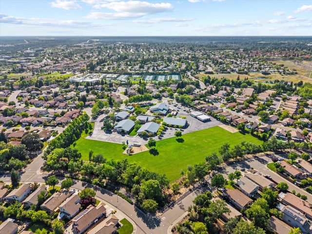276 Tork Ct, Folsom, CA 95630