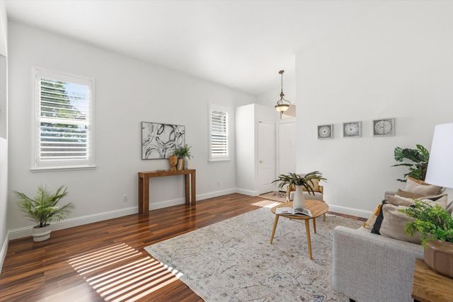 276 Tork Ct, Folsom, CA 95630