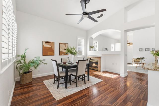 276 Tork Ct, Folsom, CA 95630