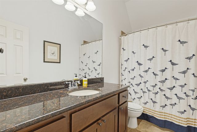 1142 N Bishop Avenue, Dallas, TX 75208