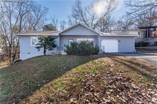 14 Everleigh Drive, Bella Vista, AR 72715