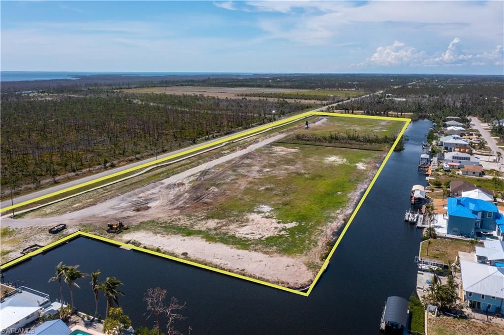 3810 Stringfellow RD, ST. JAMES CITY, FL 33956 — photo 5