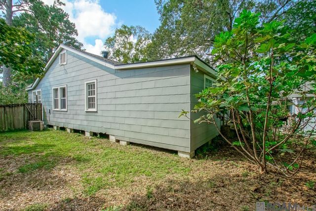 5961 Burgundy Ave, Baton Rouge, LA 70806