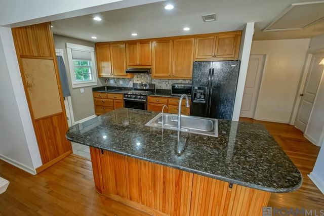 5961 Burgundy Ave, Baton Rouge, LA 70806