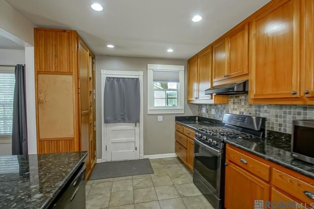 5961 Burgundy Ave, Baton Rouge, LA 70806