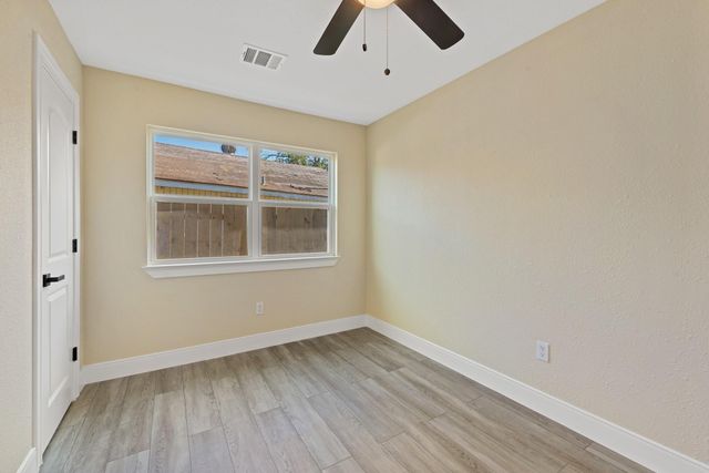 1121 Lowery Street, Bryan, TX 77803