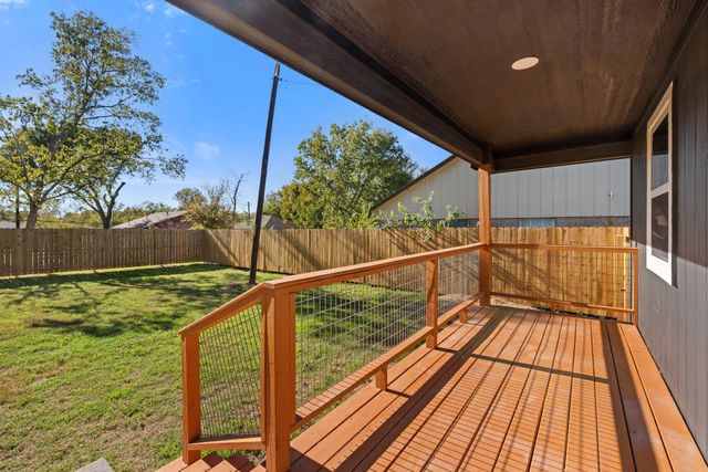 1121 Lowery Street, Bryan, TX 77803