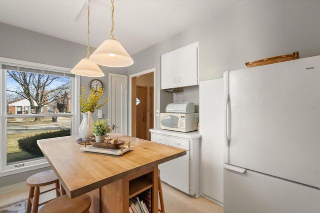 726 Orchard STREET, Racine, WI 53405