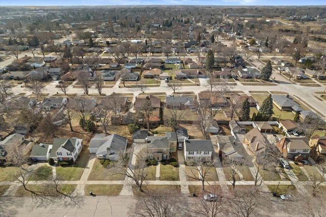 726 Orchard STREET, Racine, WI 53405