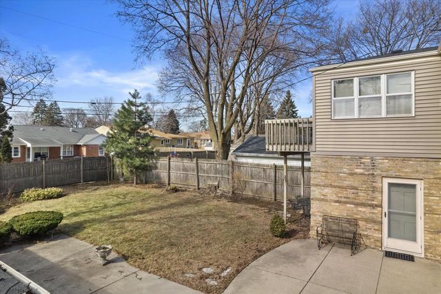 726 Orchard STREET, Racine, WI 53405