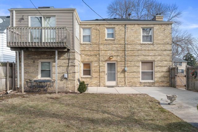 726 Orchard STREET, Racine, WI 53405