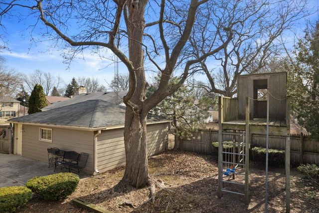 726 Orchard STREET, Racine, WI 53405