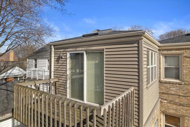 726 Orchard STREET, Racine, WI 53405