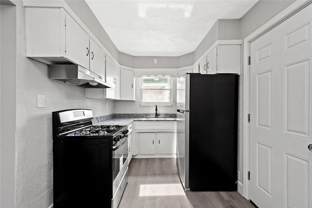 2512 Banker Street, Mckeesport, PA 15132