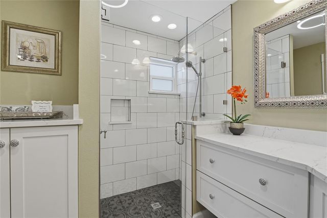 272 SHORE DRIVE, Palm Harbor, FL 34683