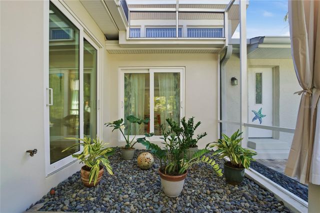 272 SHORE DRIVE, Palm Harbor, FL 34683