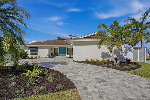 272 SHORE DRIVE, Palm Harbor, FL 34683