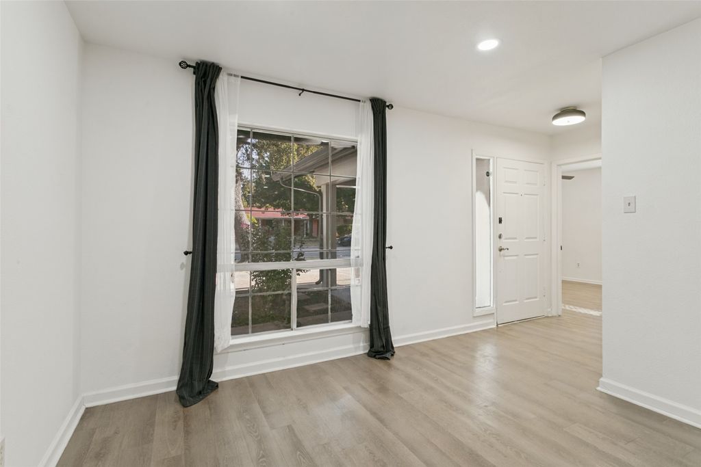 4701 Highgrove Drive, Fort Worth, TX 76132 — photo 2