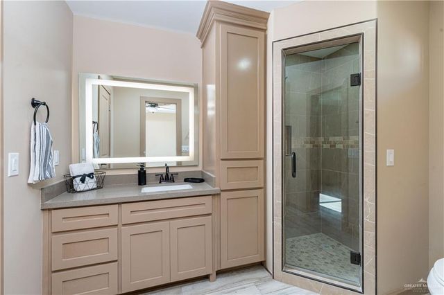 515 Pine Oak Street, Donna, TX 78537