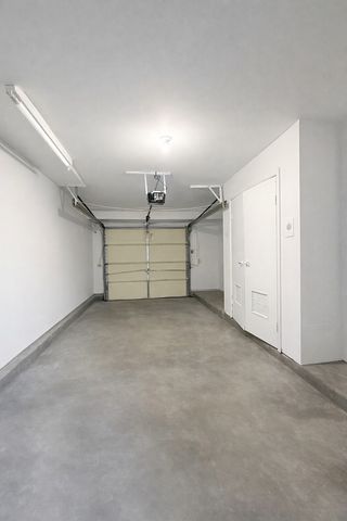 5522 W Celebrity Circle, Hanover Park, IL 60133