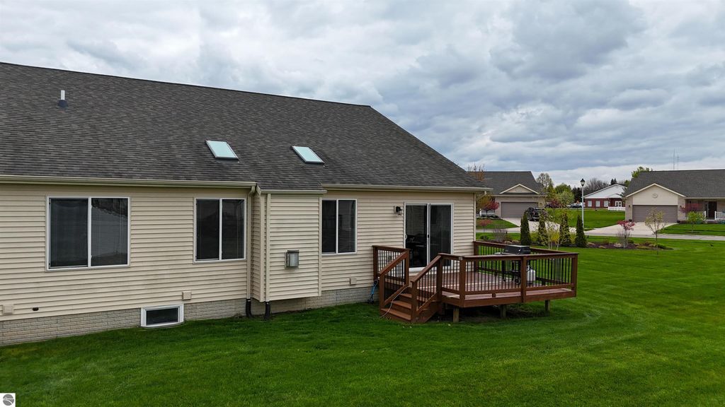 Image 22 of property listing at 1631 Heritage Way, Mt Pleasant, MI 48858