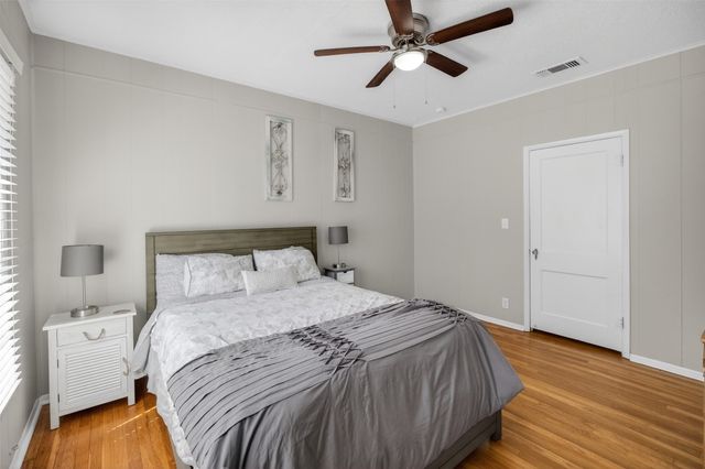 3315 Rogers Avenue, Fort Worth, TX 76109