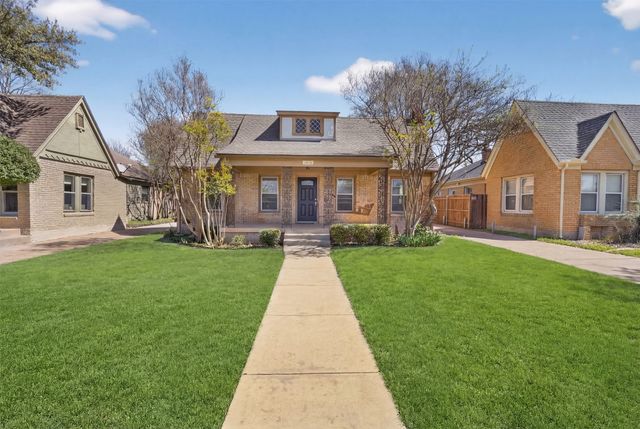 3315 Rogers Avenue, Fort Worth, TX 76109