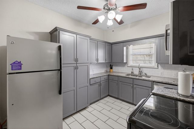 3315 Rogers Avenue, Fort Worth, TX 76109