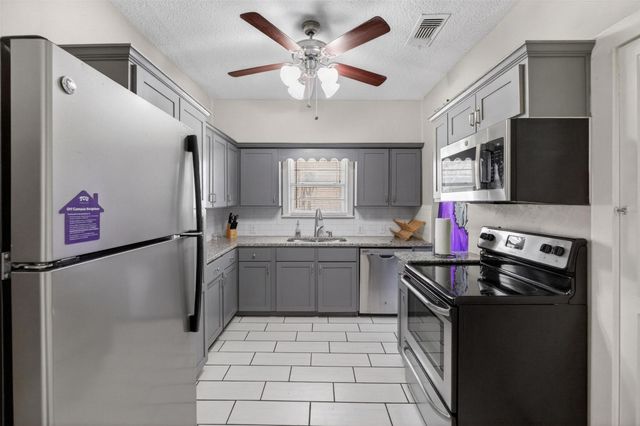 3315 Rogers Avenue, Fort Worth, TX 76109