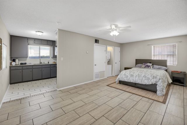 3315 Rogers Avenue, Fort Worth, TX 76109