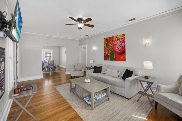 3315 Rogers Avenue, Fort Worth, TX 76109