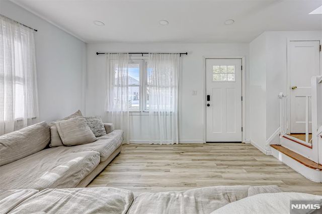 22 Wanaque Avenue, Wanaque, NJ 07420