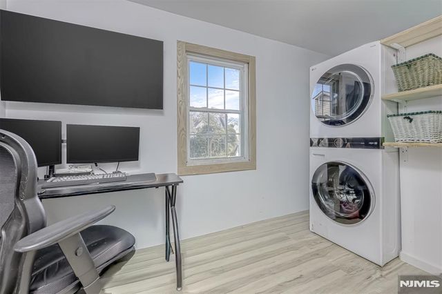 22 Wanaque Avenue, Wanaque, NJ 07420