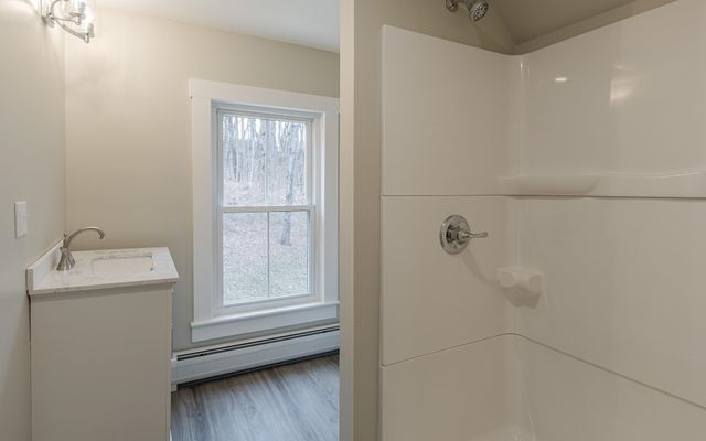 10 Hillside Avenue, Swanzey, NH 03446