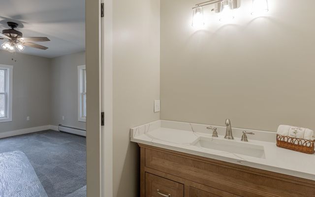 10 Hillside Avenue, Swanzey, NH 03446