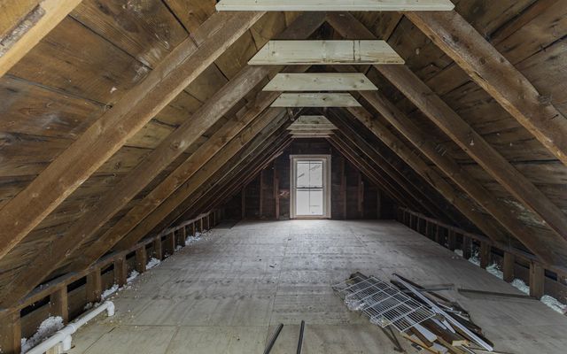 10 Hillside Avenue, Swanzey, NH 03446