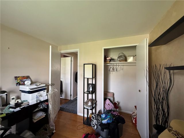 111 Forrestdale Dr, Ohioville, PA 15052