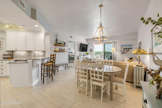 4 Riverwalk Dr Unit 402, New Smyrna Beach, FL 32169
