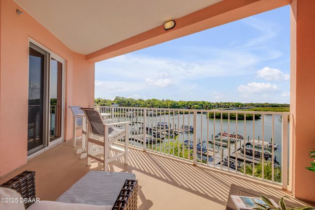 4 Riverwalk Dr Unit 402, New Smyrna Beach, FL 32169