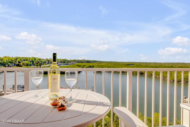 4 Riverwalk Dr Unit 402, New Smyrna Beach, FL 32169