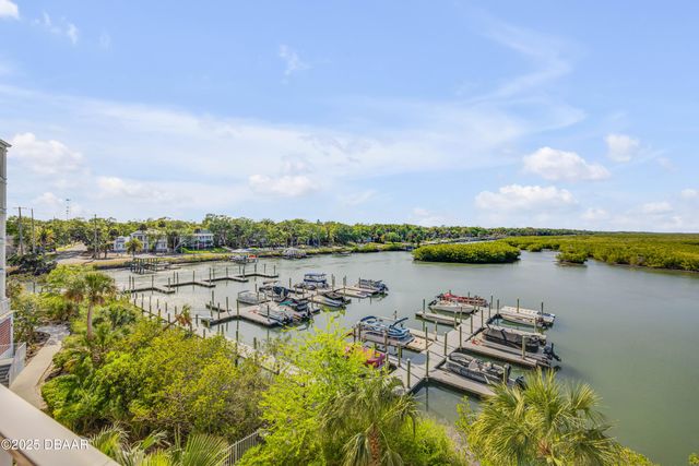 4 Riverwalk Dr Unit 402, New Smyrna Beach, FL 32169