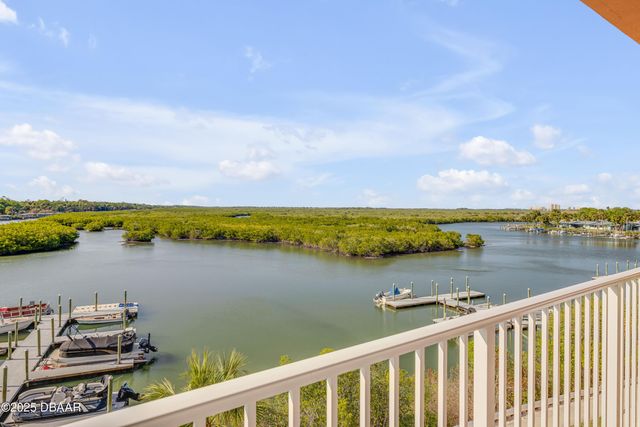 4 Riverwalk Dr Unit 402, New Smyrna Beach, FL 32169