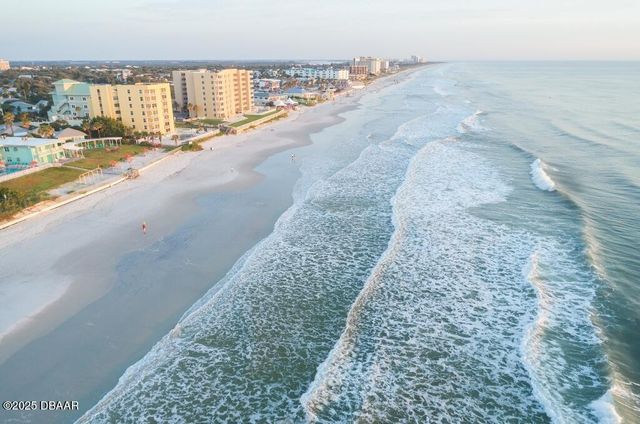4 Riverwalk Dr Unit 402, New Smyrna Beach, FL 32169