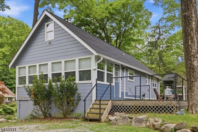 123 Glen Rd, Vernon Twp., NJ 07422